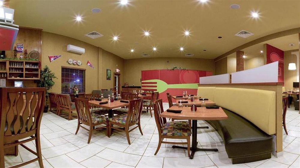 Holiday Inn Hotels Batesville By Ihg Exteriör bild